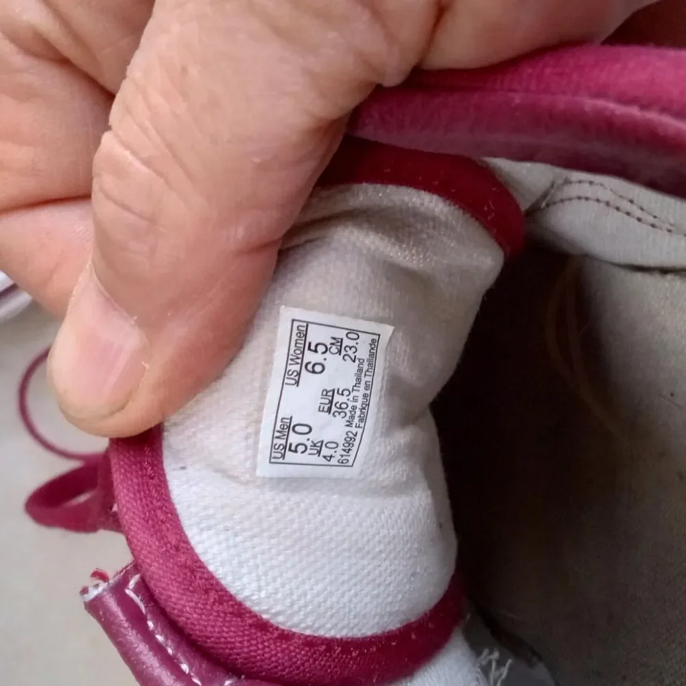 Vans Men's Burgundy and White Trainers